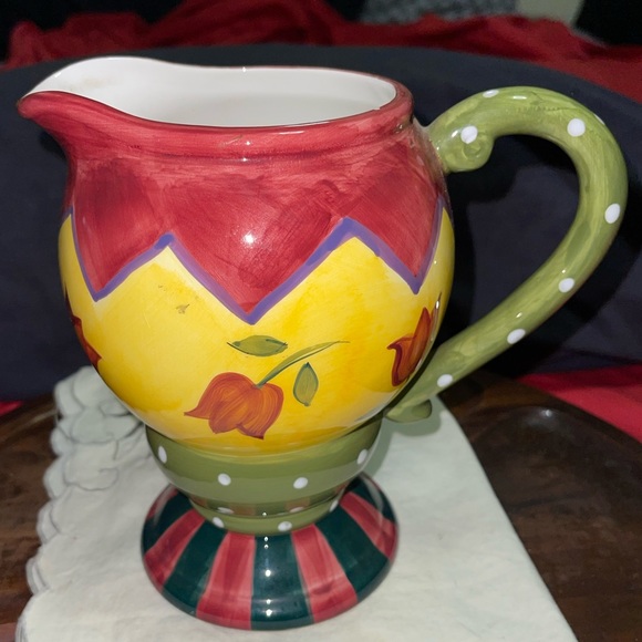 Vintage 1997 CBK Ltd, Elegant/Playful Rose Hand-painted Handled Ceramic Pitcher - Picture 13 of 13